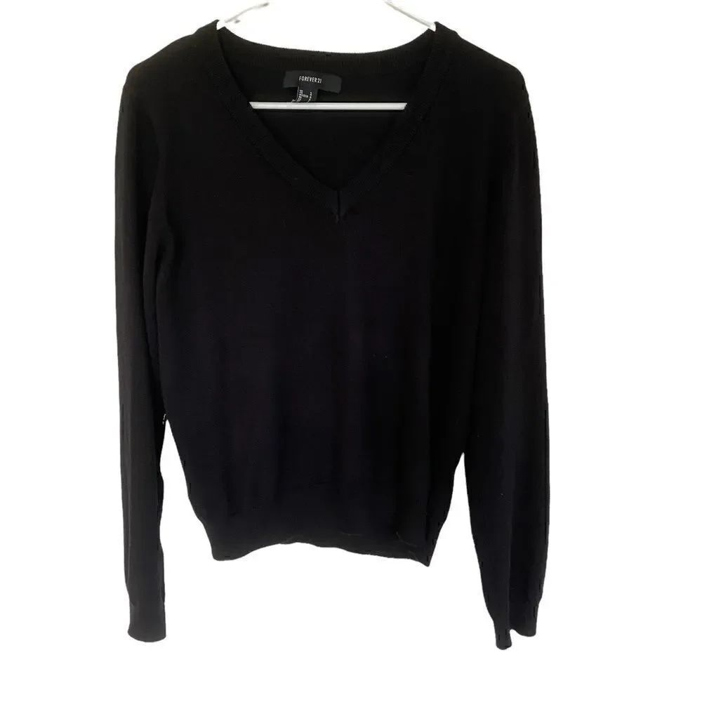 Forever 21 long sleeve sweater size Large black